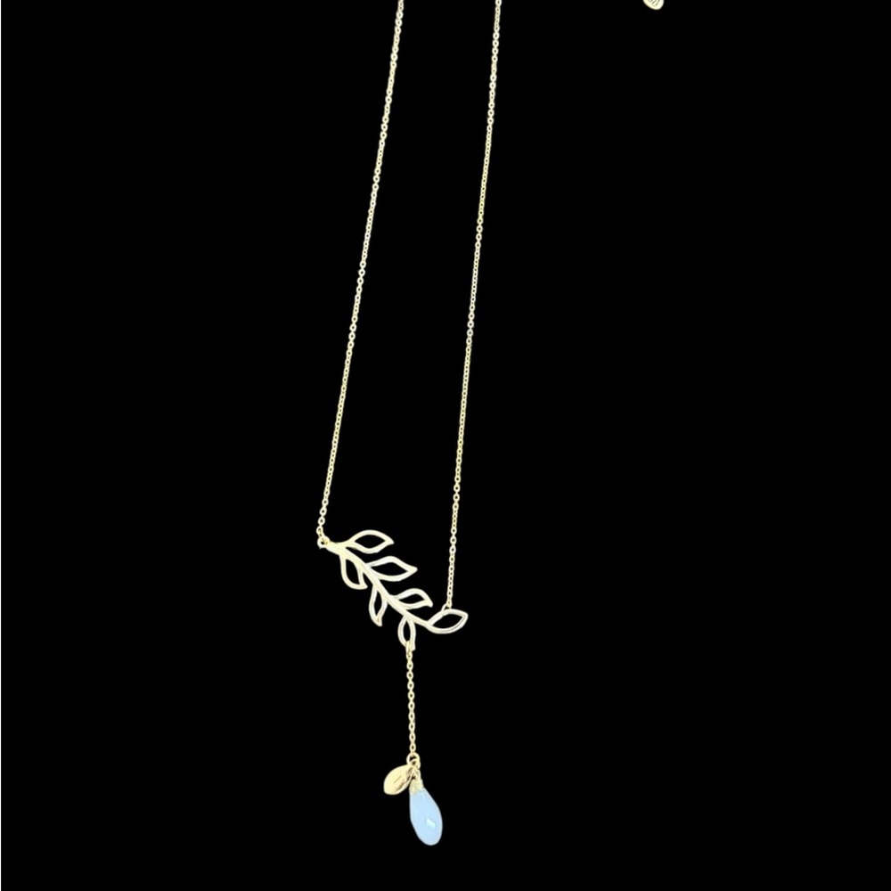 Gold Tone Initial “T” Necklace Leaf Drop Pendant Dainty Fashion Jewelry